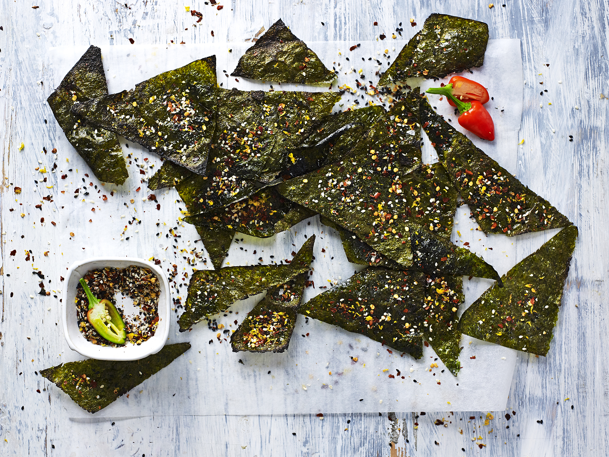 Toasted nori chips