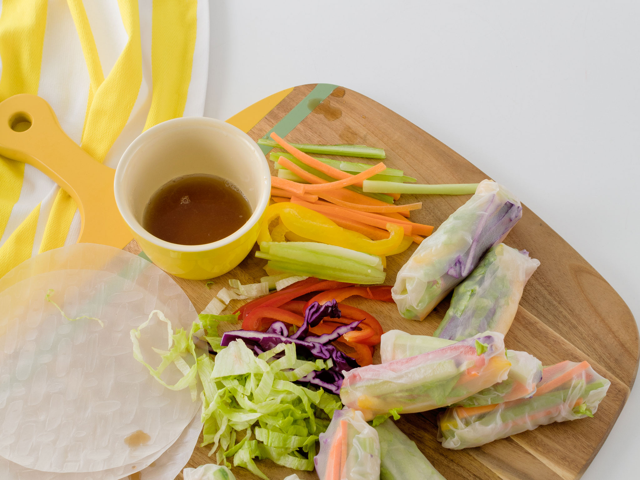 Vegetable rice paper rolls